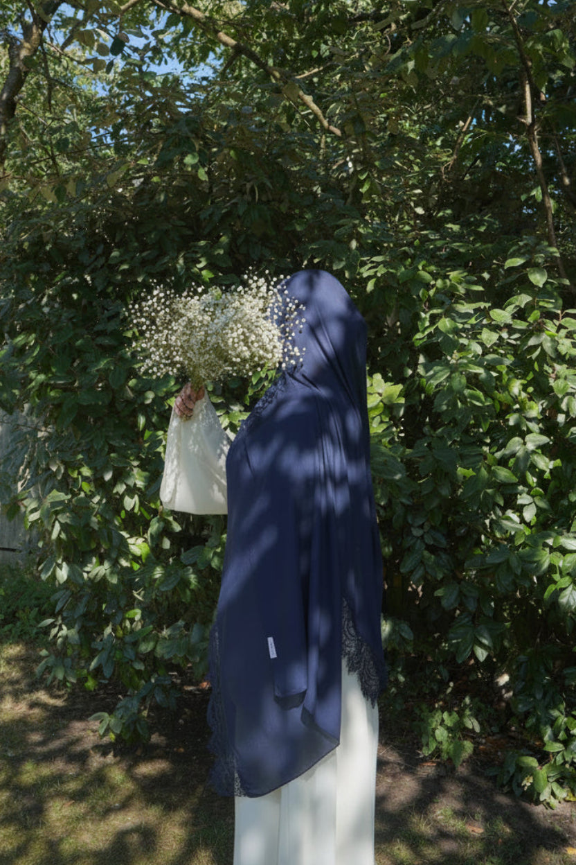 Blueberry - Modal Lace Hijab